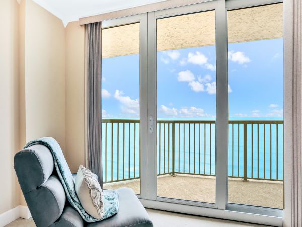 Daytona Beach Home 1023469