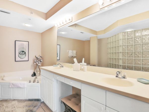 Daytona Beach Home 1023469