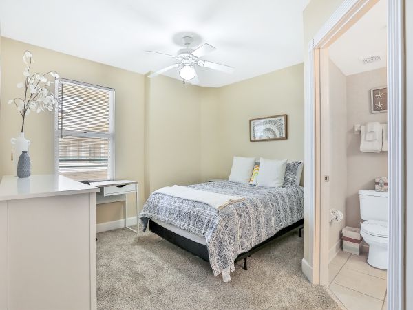 Daytona Beach Home 1023469