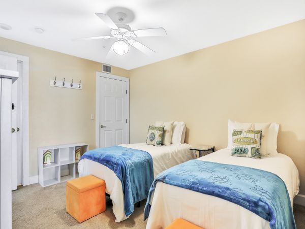 Daytona Beach Home 1023469
