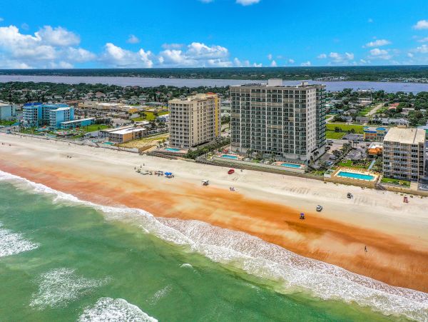 Daytona Beach Home 1023469