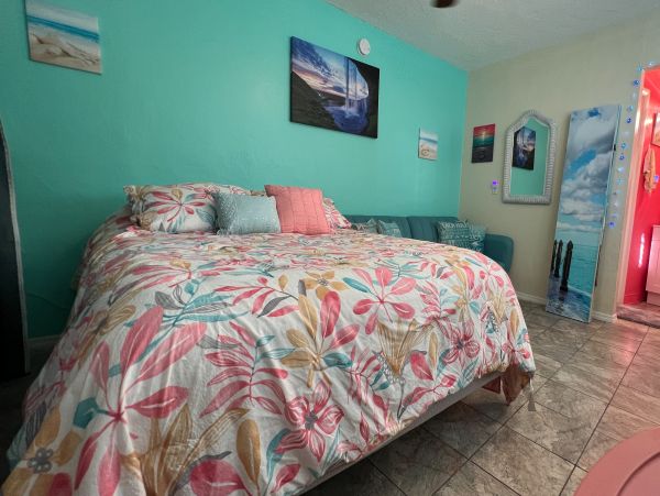 Daytona Beach Home 1023472