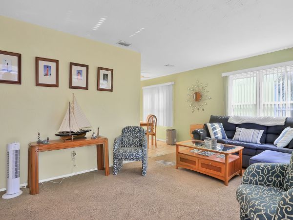 Daytona Beach Home 1023473
