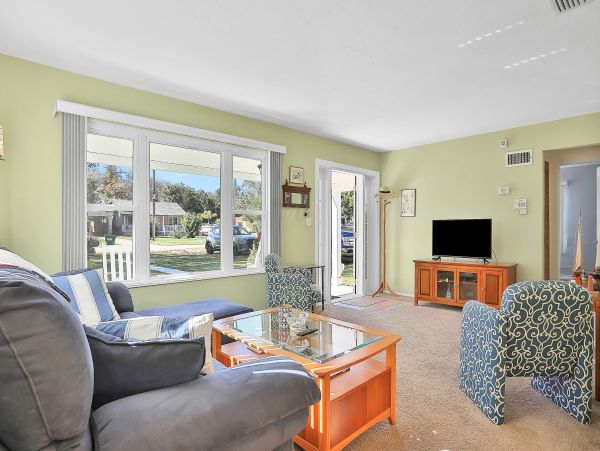 Daytona Beach Home 1023473