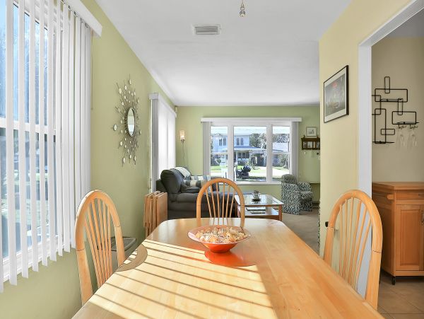 Daytona Beach Home 1023473