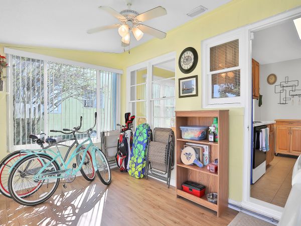 Daytona Beach Home 1023473