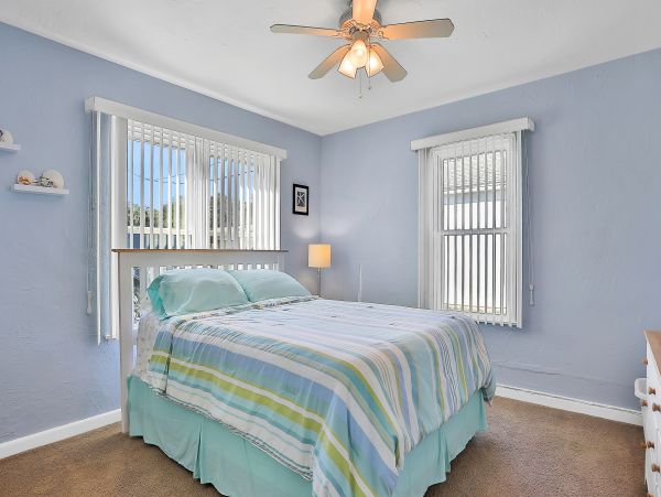 Daytona Beach Home 1023473