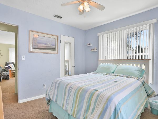 Daytona Beach Home 1023473
