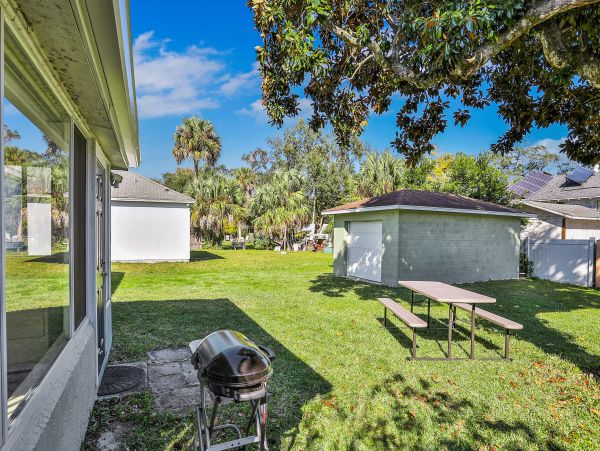 Daytona Beach Home 1023473