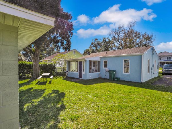 Daytona Beach Home 1023473