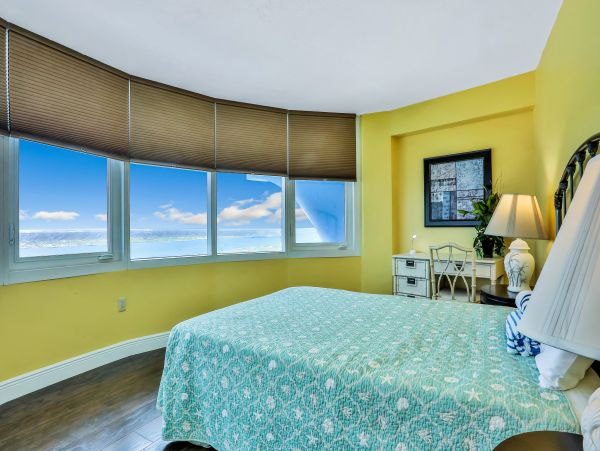 Daytona Beach Home 1023474