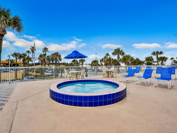 Daytona Beach Home 1023474