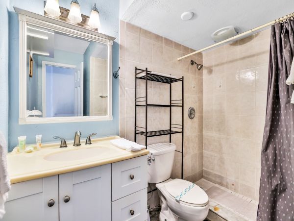 Daytona Beach Home 1023475