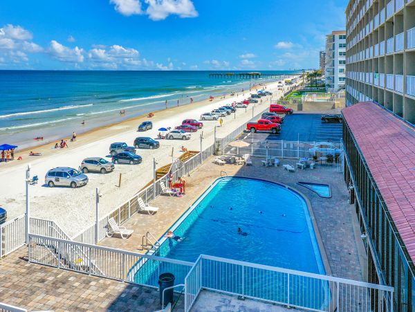 Daytona Beach Home 1023475