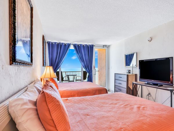 Daytona Beach Home 1023476
