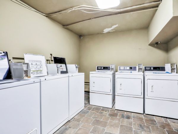 Daytona Beach Home 1023476
