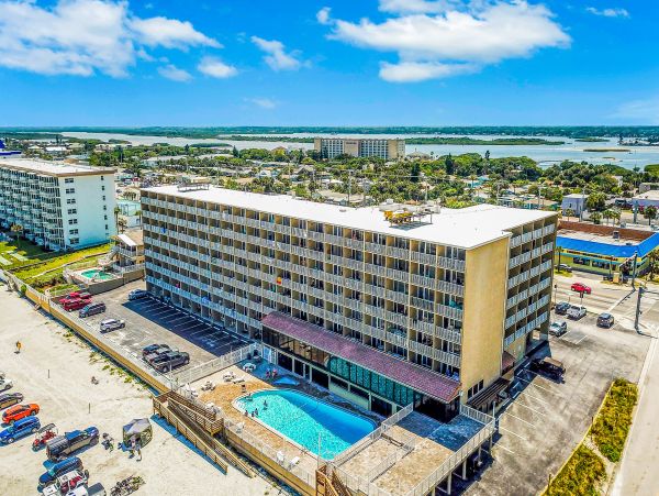 Daytona Beach Home 1023476