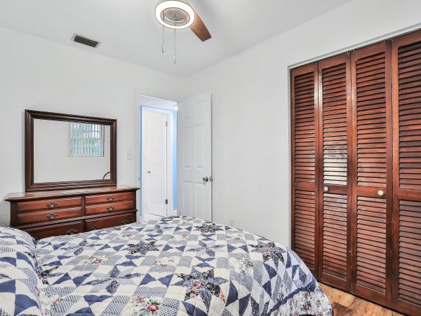 Daytona Beach Home 1023477