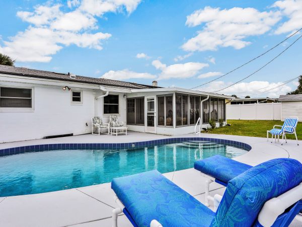 Daytona Beach Home 1023477