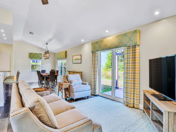 Daytona Beach Home 1023478