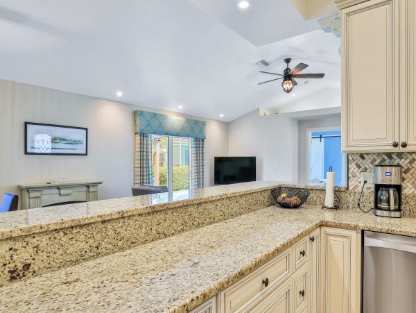 Daytona Beach Home 1023478