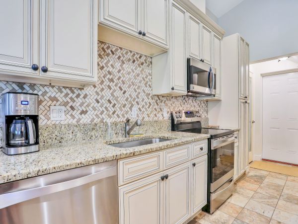 Daytona Beach Home 1023478