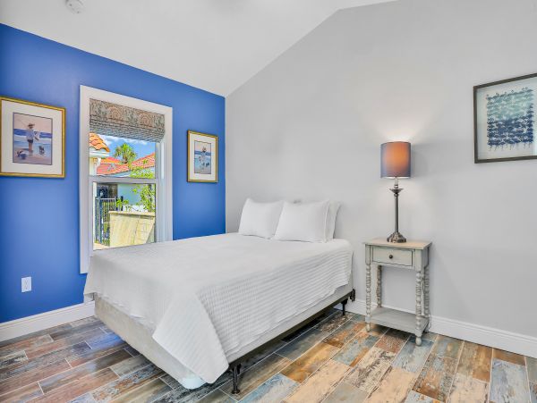 Daytona Beach Home 1023478