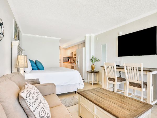 Daytona Beach Home 1023479