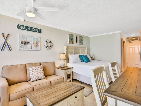 Daytona Beach Home 1023479