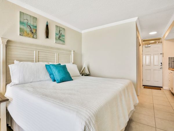 Daytona Beach Home 1023479