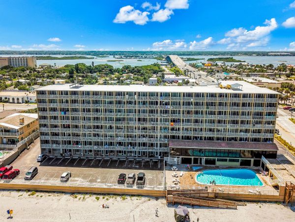 Daytona Beach Home 1023479