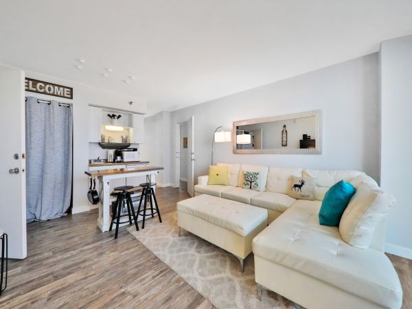 Daytona Beach Home 1023481