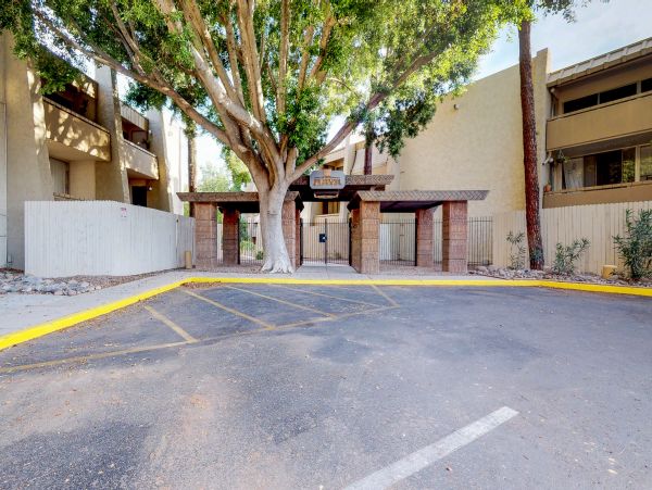 Scottsdale Home 1023485