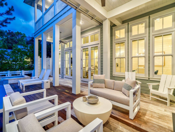 Santa Rosa Beach Glamorous Six Bedroom Vacation Home