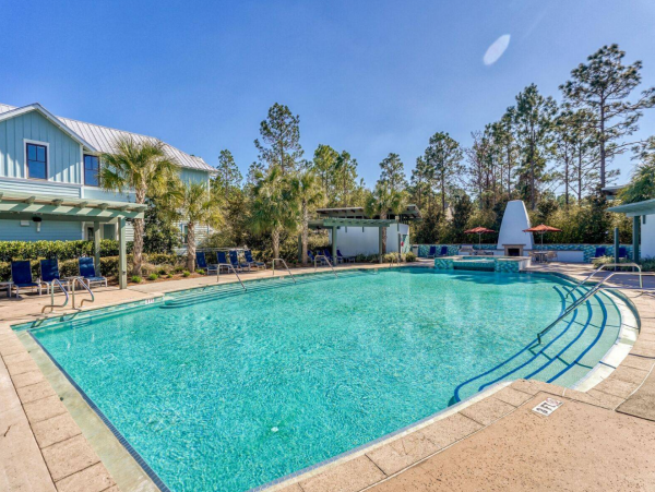 Santa Rosa Beach Glamorous Six Bedroom Vacation Home