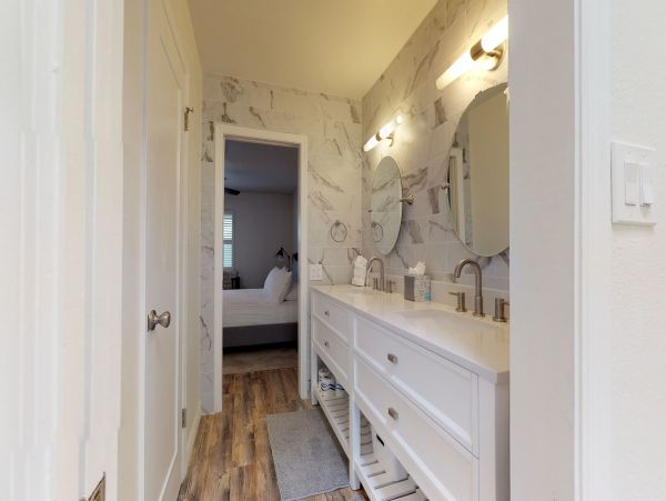 Scottsdale Home 1023529