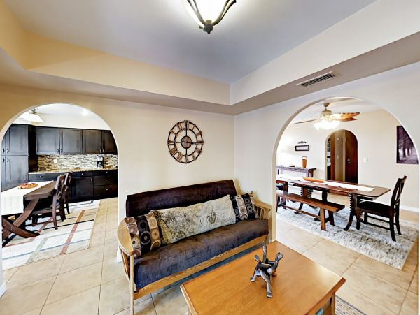 Scottsdale Home 1023540