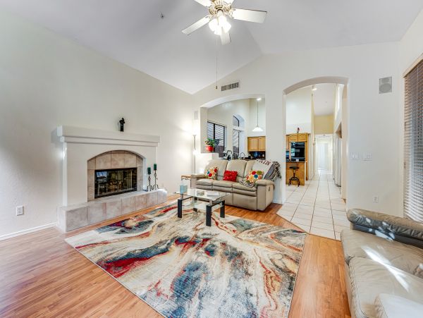Scottsdale Home 1023547