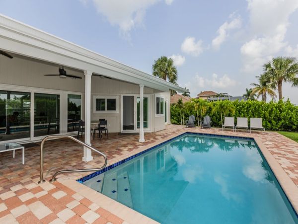 Marco Island Villa Views of Marco Island Yacht Club