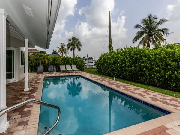 Marco Island Villa Views of Marco Island Yacht Club