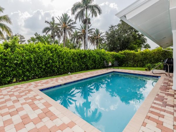 Marco Island Villa Views of Marco Island Yacht Club