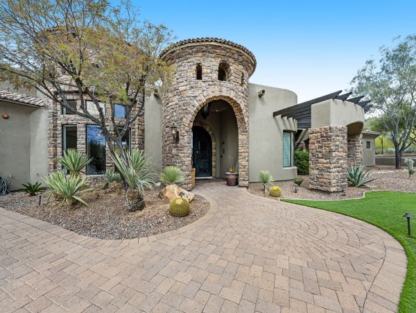 Scottsdale Home 1023580