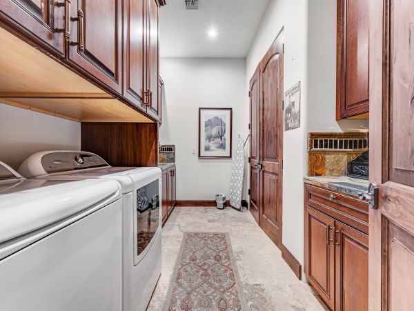 Scottsdale Home 1023580