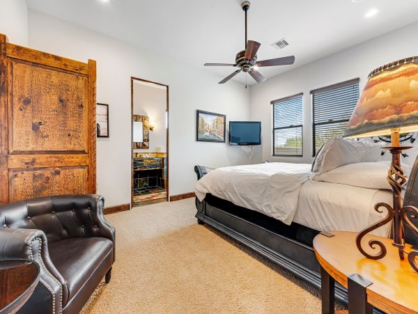 Scottsdale Home 1023580