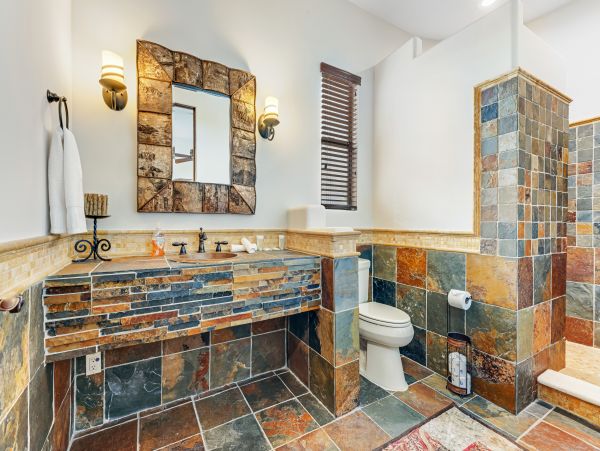 Scottsdale Home 1023580