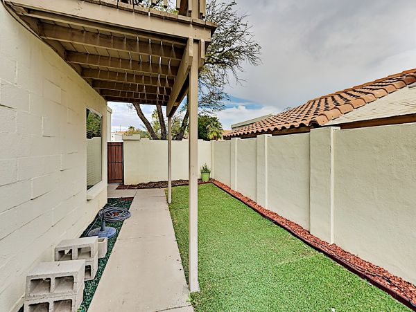 Scottsdale Home 1023648