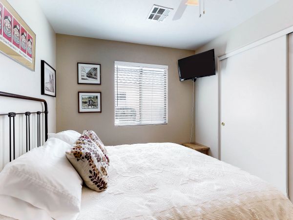 Scottsdale Home 1023649