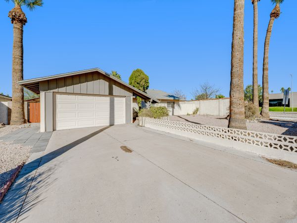 Scottsdale Home 1023658