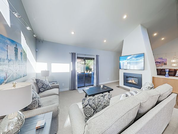 Scottsdale Home 1023685