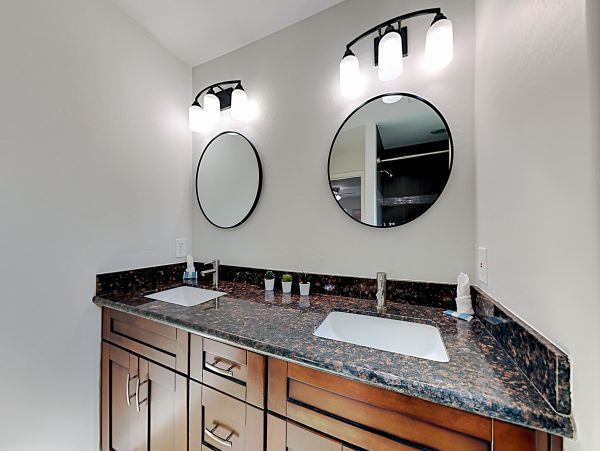 Scottsdale Home 1023697